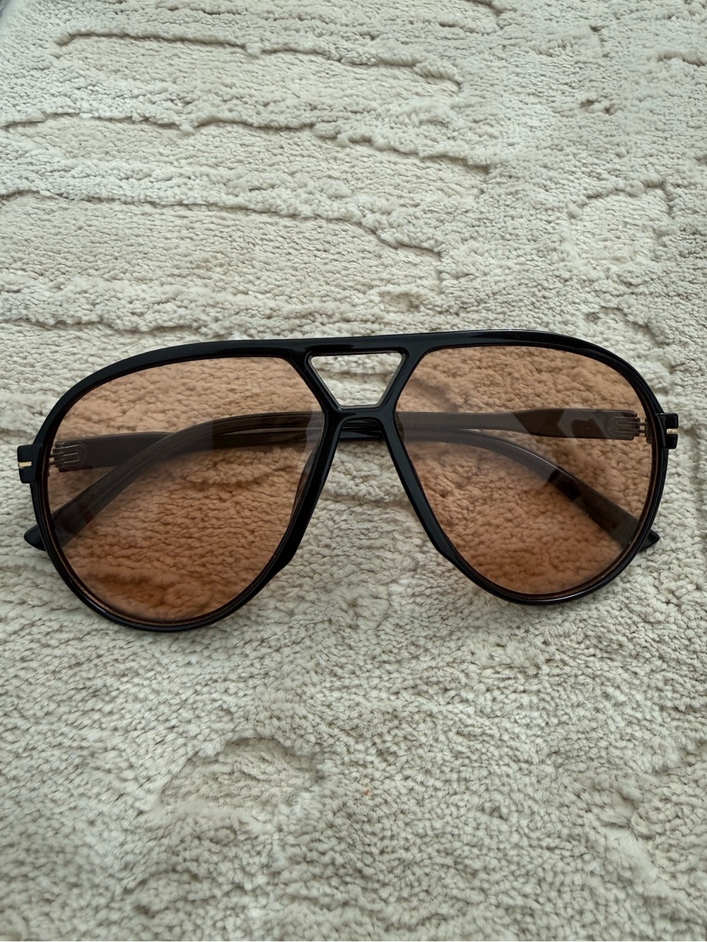 Black Aviator Sunglasses